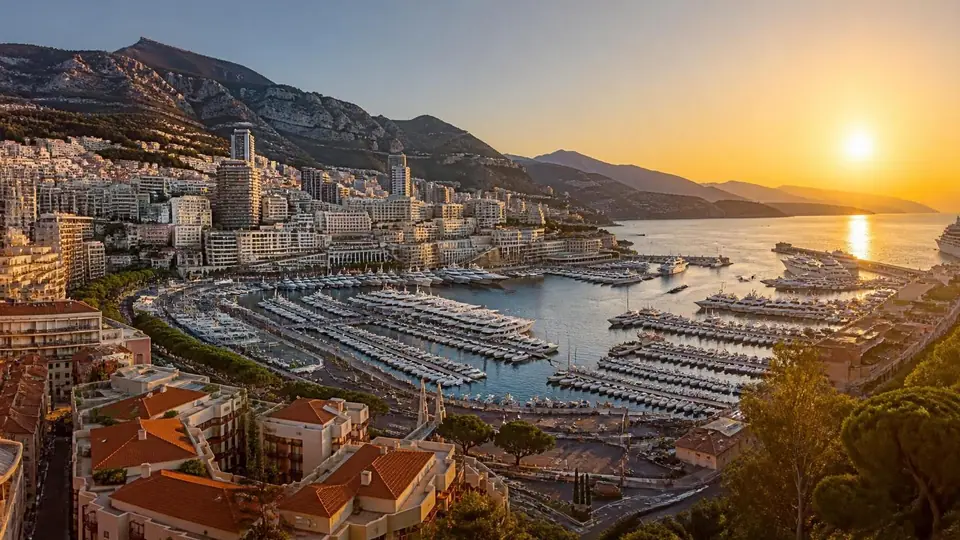 explorez monaco en 2026 avec nos conseils pratiques pour un voyage inoubliable. découvrez les attractions, bons plans et astuces pour profiter pleinement de cette destination de rêve.