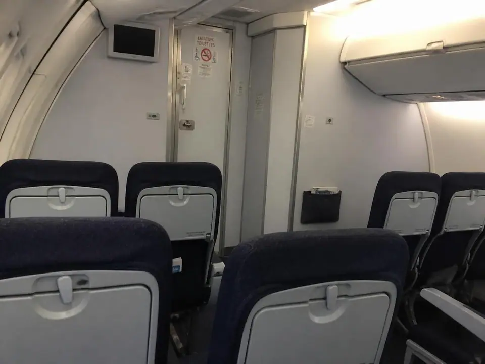 découvrez notre guide complet des sièges à éviter absolument en avion pour garantir un vol confortable et agréable.