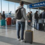 découvrez les dimensions et les règles à respecter pour vos bagages ryanair en 2026 afin de voyager léger et sans souci. conseils pratiques pour optimiser votre valise et éviter les frais supplémentaires.
