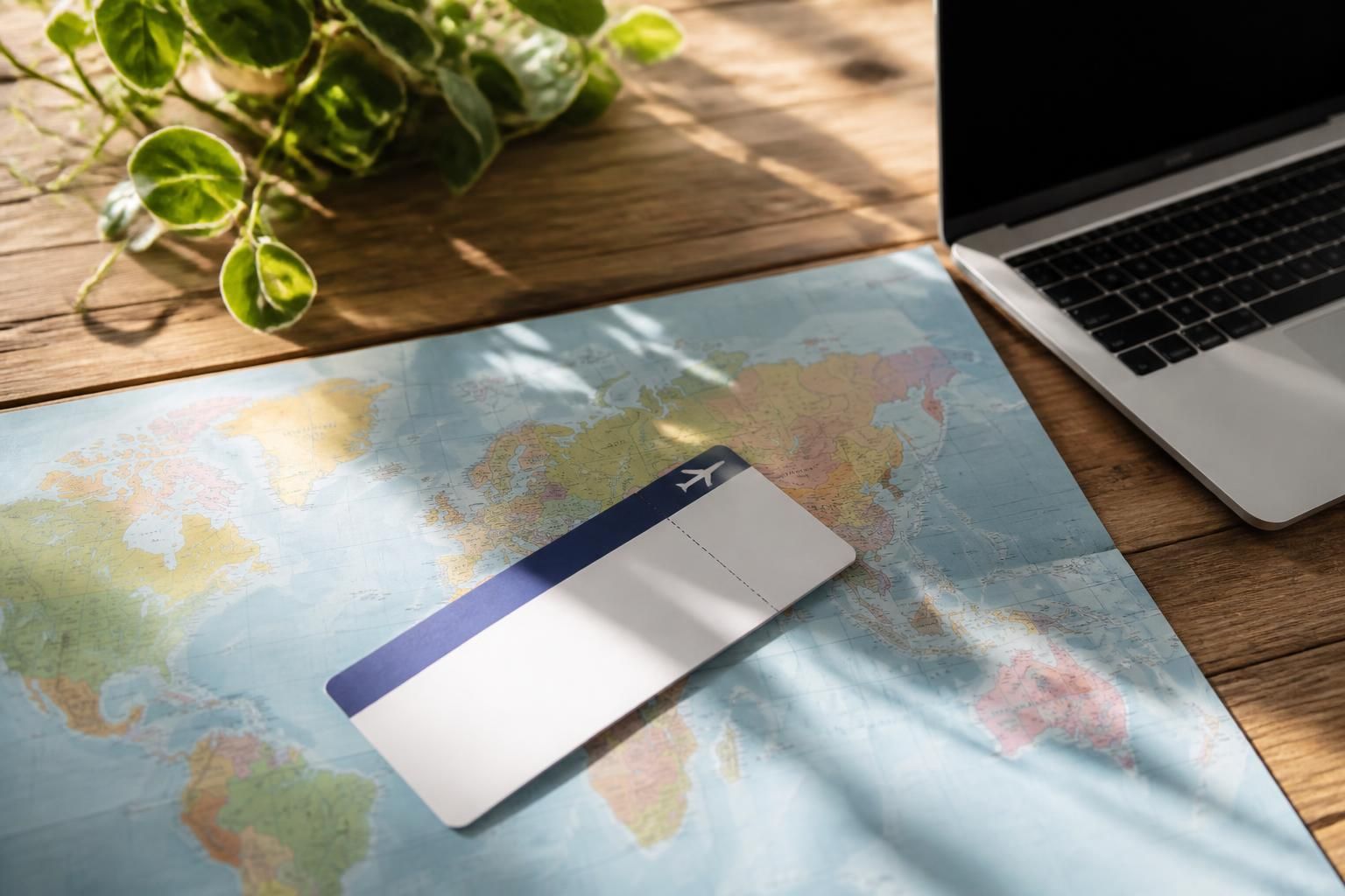 découvrez notre guide pratique et astuces pour choisir le billet d'avion idéal pour votre tour du monde. profitez de conseils pour organiser votre voyage en toute sérénité.