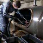 apprenez à nettoyer une cuve à fioul soi-même efficacement grâce à nos conseils pratiques et sécurisés pour entretenir votre matériel et éviter les problèmes.