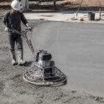 découvrez notre guide pratique pour réussir le surfaçage de dalle en béton, avec des conseils étape par étape pour obtenir une finition parfaite et durable.