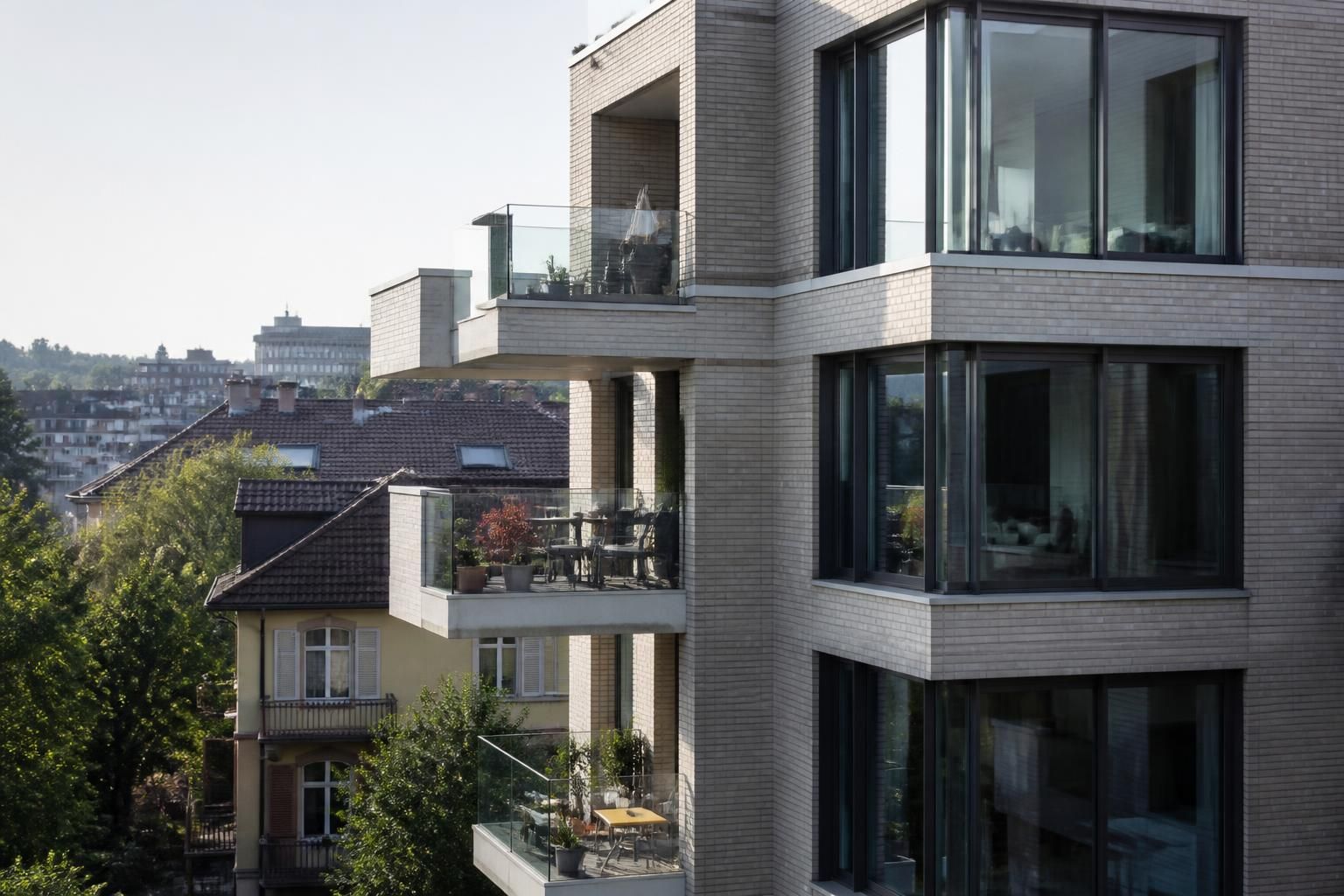 découvrez le coût de la vie en suisse et les dépenses à prévoir pour un séjour confortable. guide pratique pour gérer votre budget et profiter pleinement de votre voyage.