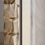 découvrez l'importance de laisser une lame d'air lors de l'isolation d'un mur en pierre pour garantir une meilleure efficacité thermique et prévenir l'humidité.