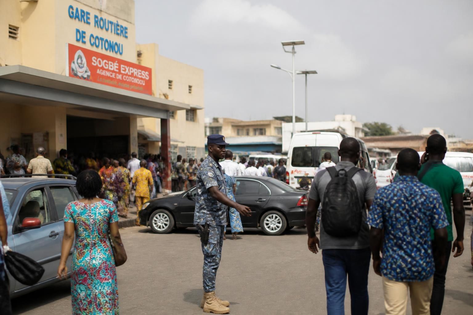 découvrez tout ce qu'il faut savoir sur la sécurité au bénin pour préparer un voyage serein. conseils pratiques et informations essentielles pour un séjour en toute tranquillité.