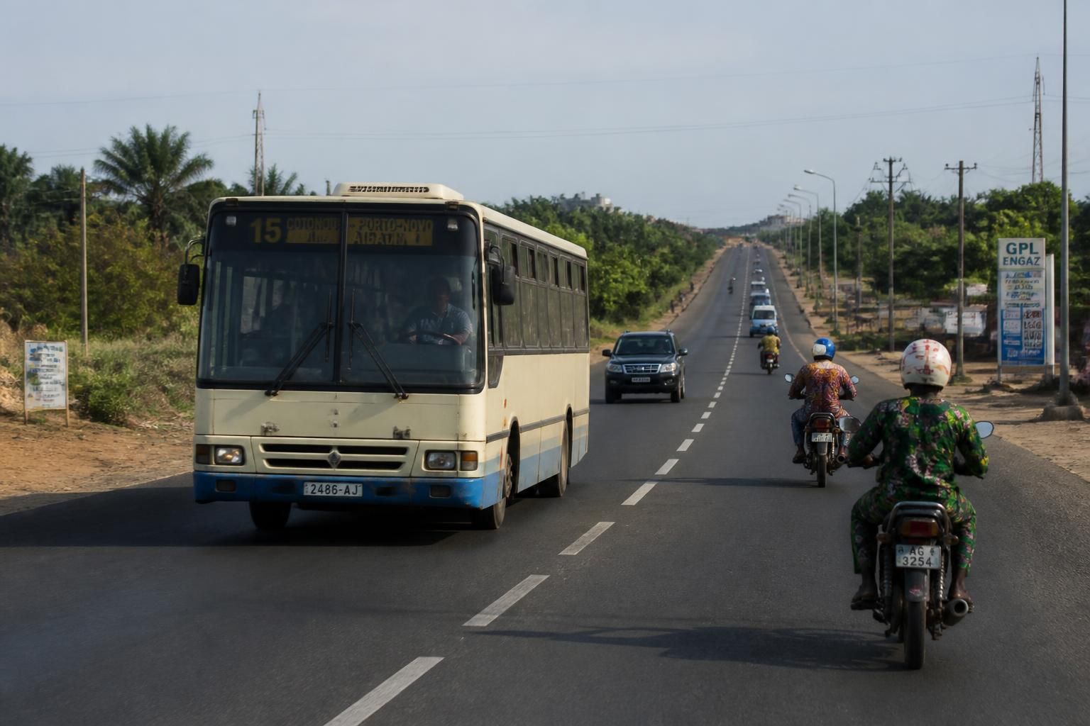 découvrez si le bénin est un pays dangereux et obtenez toutes les informations essentielles pour voyager en toute sécurité. conseils pratiques, zones à éviter et recommandations pour un séjour serein.