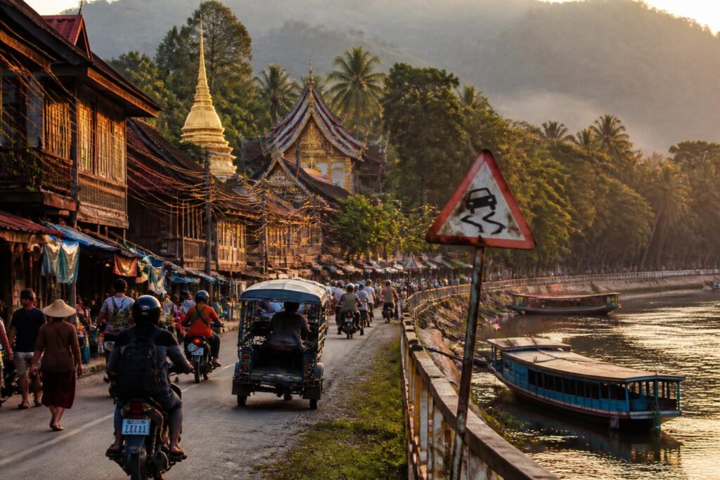 découvrez si le laos est un pays dangereux, quels sont les principaux risques pour les voyageurs et nos conseils pratiques pour un séjour sécurisé et agréable.