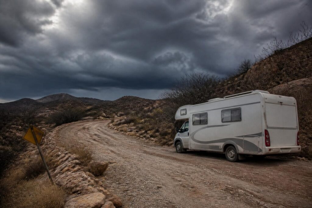 découvrez les pays à éviter en camping-car en 2026 avec notre guide ultime pour garantir un voyage sécurisé et sans souci. préparez votre aventure en toute sérénité grâce à nos conseils experts.