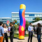 découvrez comment un totem gonflable peut transformer vos événements d'entreprise en véritables succès, en attirant l'attention et en dynamisant votre communication sur le terrain.