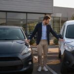 découvrez comment choisir entre un véhicule de fonction et un véhicule de service pour optimiser la gestion de votre pme et répondre efficacement à vos besoins professionnels.