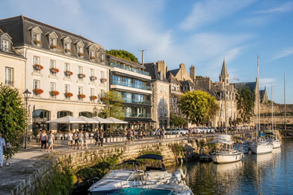 découvrez les meilleurs hôtels à vannes pour un séjour inoubliable en 2026. profitez d'hébergements confortables, d'un service de qualité et d'emplacements privilégiés pour explorer cette magnifique ville bretonne.
