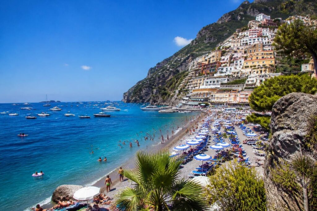 explorez les plus belles plages d'italie pour des vacances inoubliables en 2026. trouvez votre coin de paradis entre sable fin et eaux turquoise.