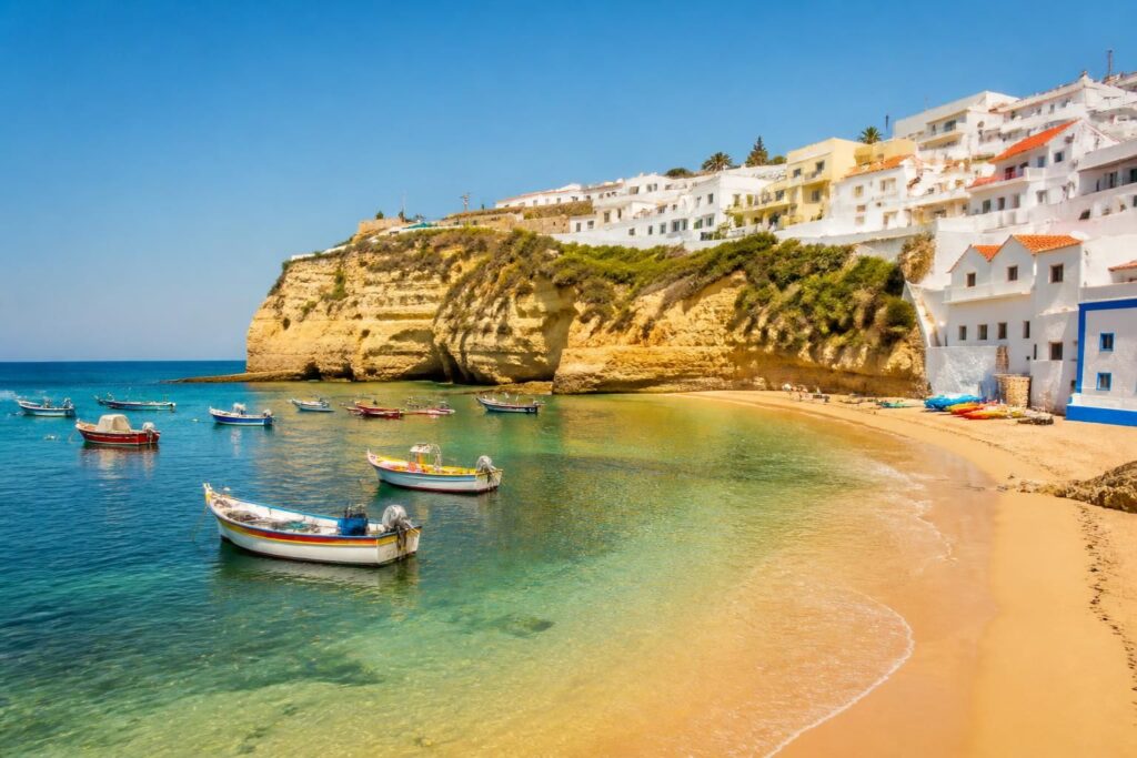 explorez les meilleures destinations au portugal pour des vacances inoubliables alliant culture, nature et détente.