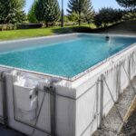 découvrez un retour d'expérience complet sur les piscines en bloc de polystyrène, avec une évaluation détaillée de leur durabilité et de leurs performances au fil du temps.