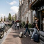 découvrez les avantages de choisir un hôtel au centre d'amsterdam pour profiter pleinement de votre séjour : proximité des attractions, accessibilité et immersion totale dans la vie locale.