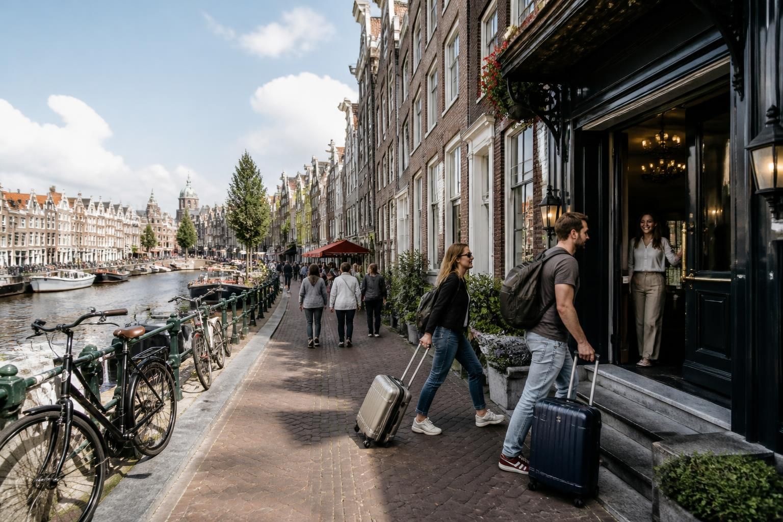 découvrez les avantages de choisir un hôtel au centre d'amsterdam pour profiter pleinement de votre séjour : proximité des attractions, accessibilité et immersion totale dans la vie locale.